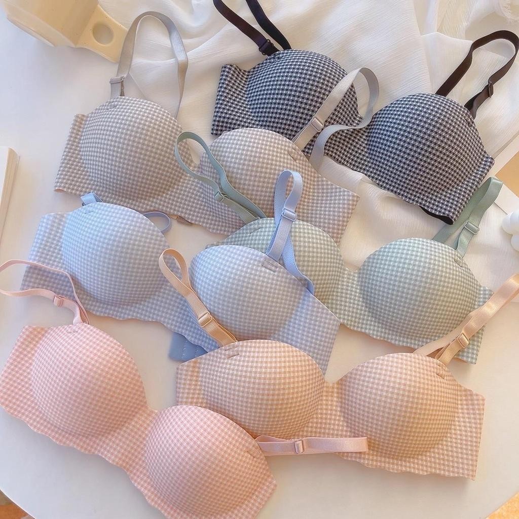 #195 เสื้อชั้นในแฟชั่น เสื้อชั้นในไร้โครง ไร้ขอบ สวมใส่สบาย ลายสก็อตสีพาสเทล น่ารักมาก เผื่อ1-2ไซร์ด้วยนะคะ