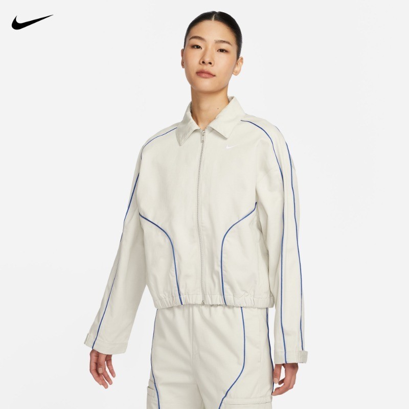 Nike เสื ้ อแจ ็ คเก ็ ตทอตัดกันของผู ้ หญิง Street Outwear Big Hook เย ็ บปักถักร ้ อย Vintage Casu