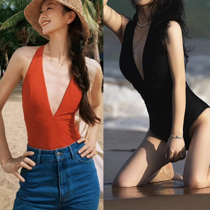 Gwenny M-XL ชุดว่ายน้ำชิ้นเดียวสไตล์เกาหลีชุดว่ายน้ำแขนกุดสีดำแดง
