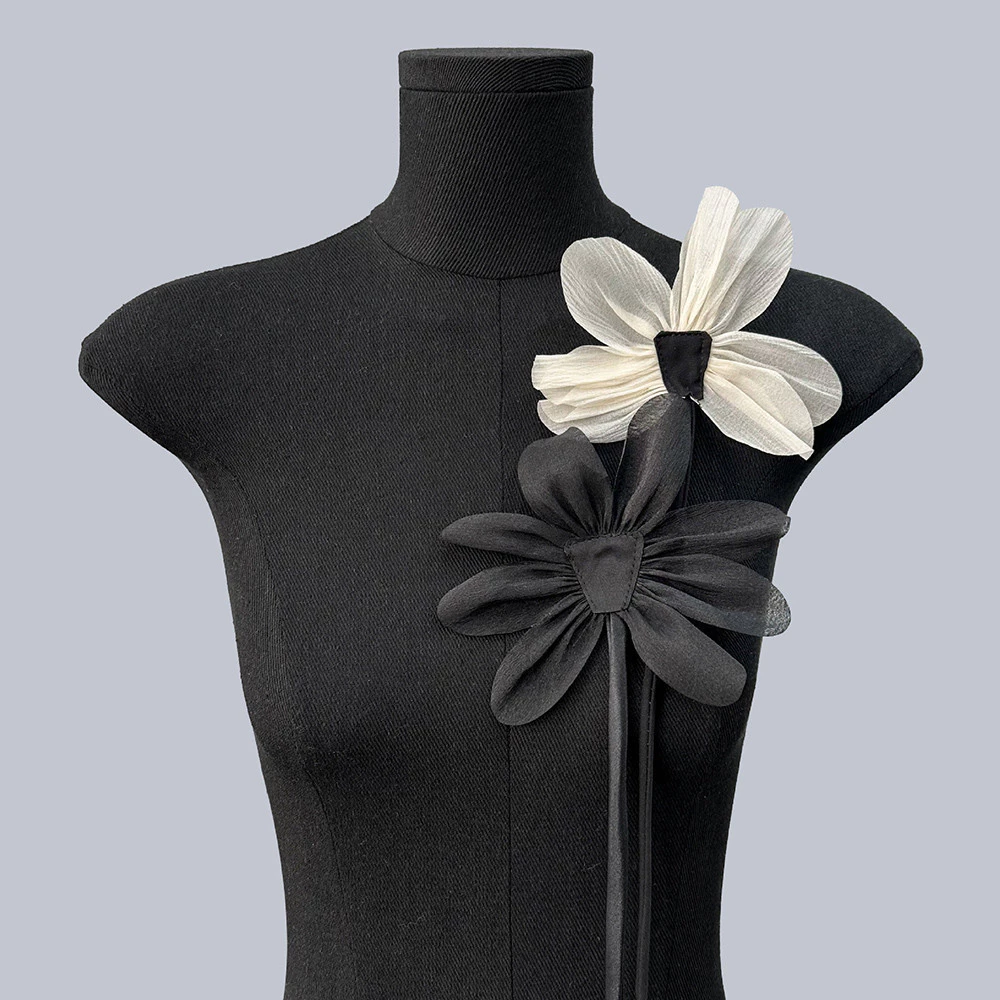 2 ชิ ้ นดอกไม ้ ดอกไม ้ Flora Patch Handmade ซ ่ อมอุปกรณ ์ เสริม
