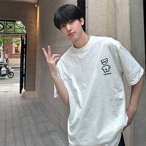 Basi เสื้อยืดโอเวอร์ไซส์ oversize ผ้าคอตตอน ผ้าฝ้ายใส่สบาย สไตล์เกาหลี มินิมอล ลาย "DOO"
