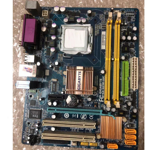 Gigabyte GA-G31M-ES2C G31M-ES2L mainboard G31 แบบบูรณาการเต็มรูปแบบจัดส่ง CPU HL ตัดสายไฟอุตสาหกรรมค