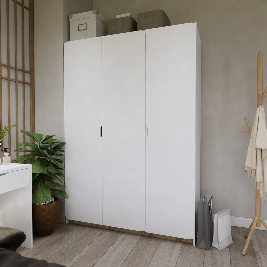Koncept Furniture ตู้ผ้าบานเปิด KC-PLAY รุ่น EMMI / 140 cm. สีขาว (140x60x200 ซม.) แบรนด์ KONCEPT FURNITURE