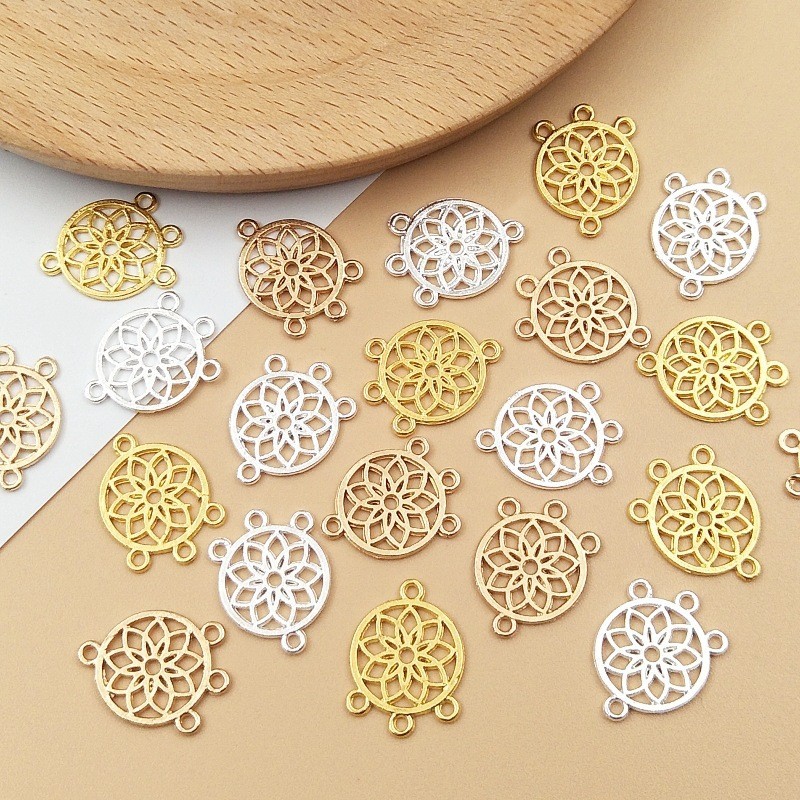 40 ชิ้น Dream Catcher มีรูพรุนจี้สร้อยคอสร้อยข้อมือ diy Retro เครื่องประดับขายส่ง