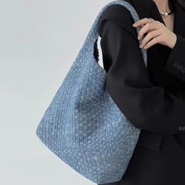 [คลังสินค้าพร้อม] Denim Hand-Woven Bucket Bag Women 2024 New Style Summer Retro Tote Bag Portable Shoulder Diagonal Bag