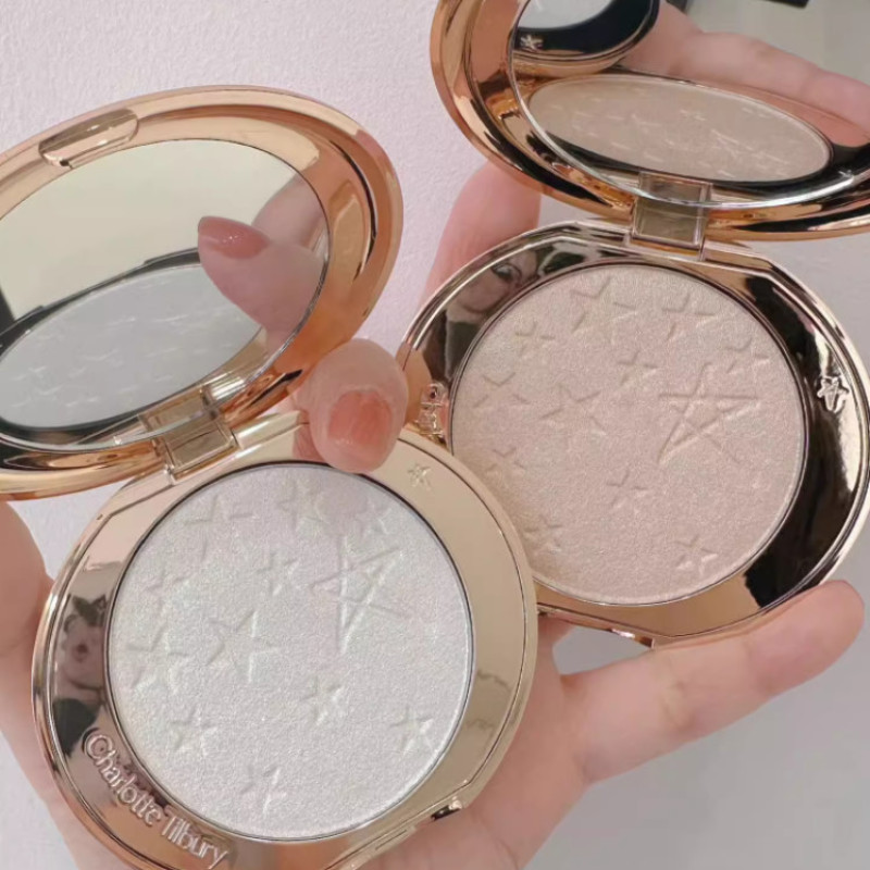 Charlotte Tilbury CT Starlight Pearlesent Glow Highlight Disc 7g High Gloss and Face Repairing Integrated Plate สามมิติการสร้างแบบจําลอง Brightening Face Highlight