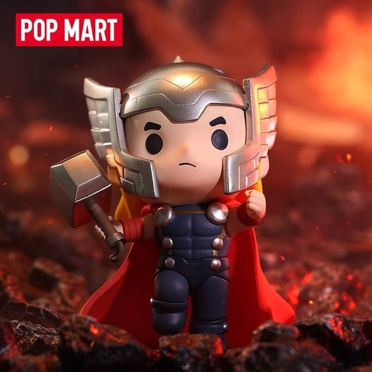 Marvel Avengers Classic Series รูป Popmart อินเทรนด์ Mystery Box Iron Man ทีมอเมริกัน Widow