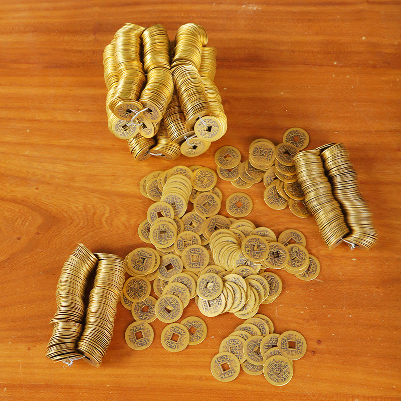 เหรียญจีนโบราณ 🔥ผ่านพิธี🔥เหรียญจีน 5 จักรพรรดิ วัสดุ: ทองเหลือง ขนาด 2.4ซม / กู่เฉียน / เหรียญอี้จิง ใส่โหงวอึ้ง