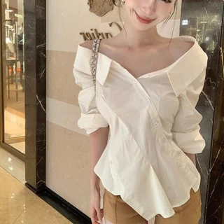 🌻Grace🌻 เสื้อขาว เสื้อเชิ้ตแขนยาวผู้หญิงคอโปโลสีขาว ผิดปกติ, เสื้อปาดไหล่สุดชิค Irregular Hem W533