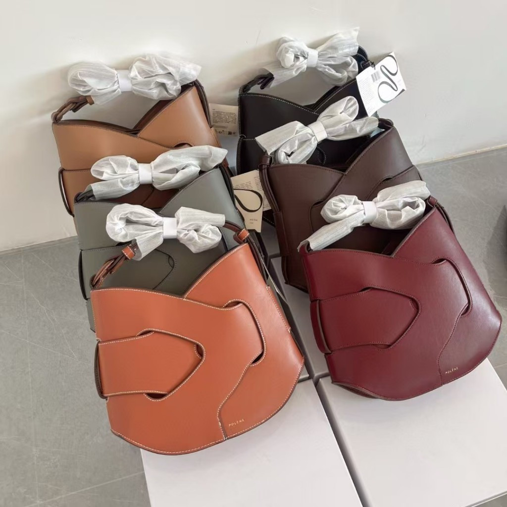 NODDE NODDE Smooth Cowhide Knotted Bag กระเป๋าสะพายข้างแบบพกพา PO333333-0331