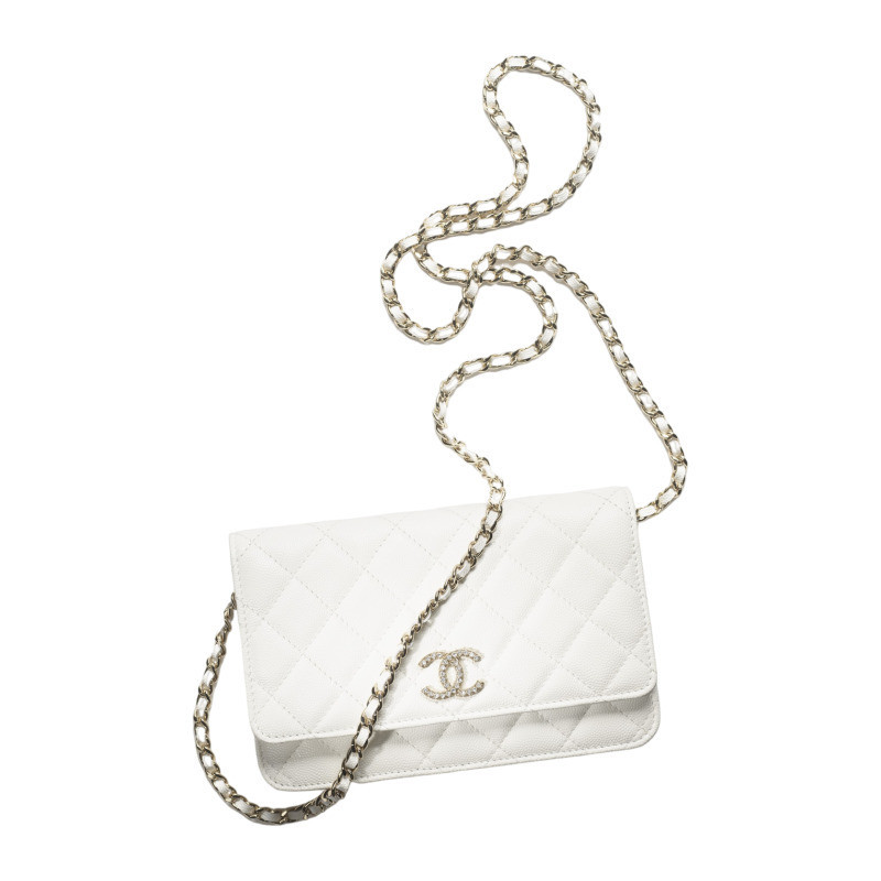 Chanel/Chanel womens bag Pochette white sheepskin diamond patterned classic casual shoulder crossbody