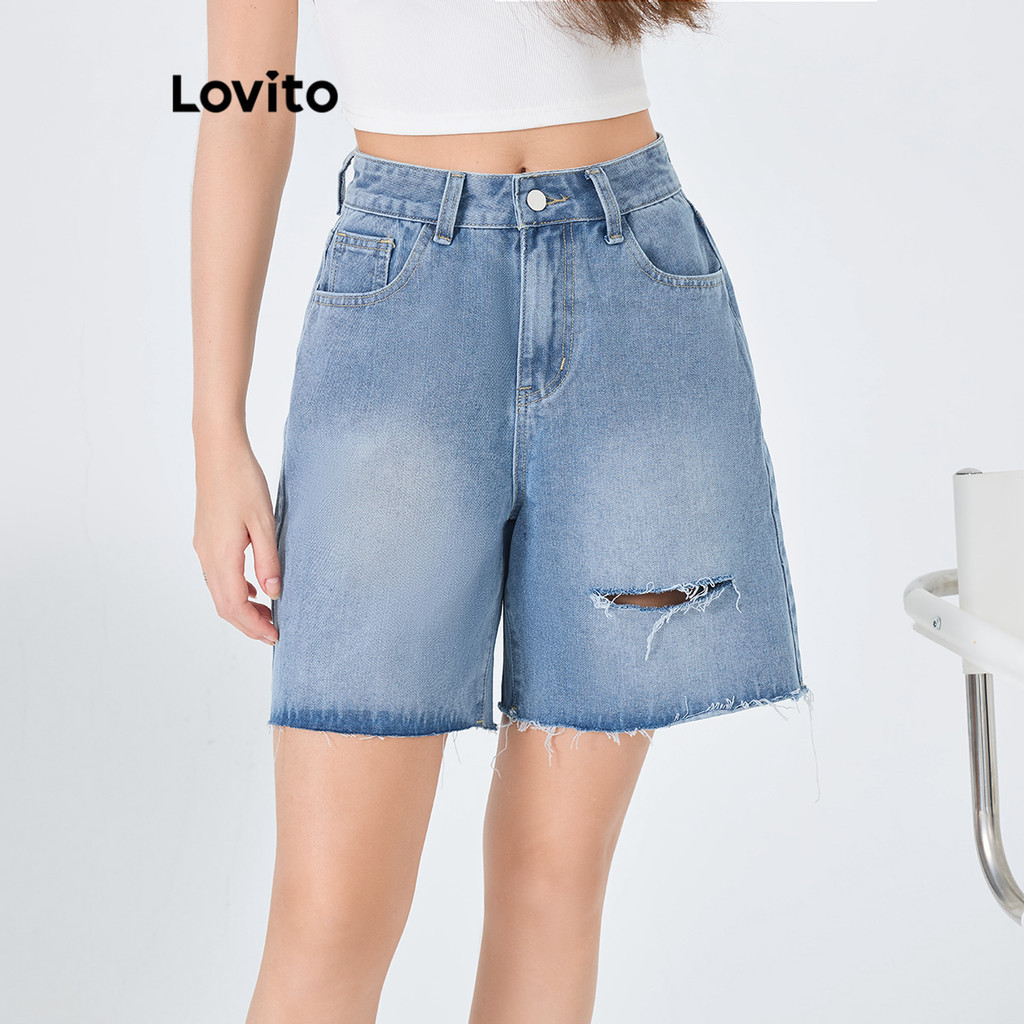 Lovito กางเกงยีนส์ขาสั้นผู้หญิง มีกระดุม แบบแต่งขาด สีพื้น สไตล์ลำลอง L87ED357