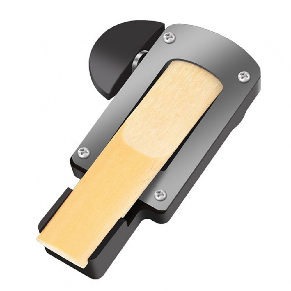 Reed Cutter พลาสติกแซ็กโซโฟน & Clarinet 7.5 ซม. X 3 ซม. X 4.4 ซม. สําหรับผู้เริ่มต้น