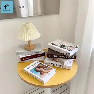 หนังสือปลอมตกแต่งบ้าน พร็อพหนังสือปลอม สไตล์โมเดิร์นสำหรับตก…