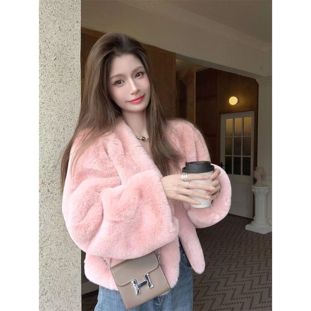 ผู้หญิงฤดูหนาวถนนสูงกลางแจ้งเลียนแบบขนมิงค์ตัดเสื้อโค้ท