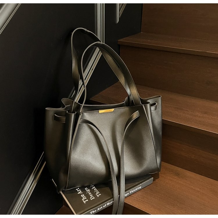 2025 Spring One Size Zipper PU Ladies Tote Shoulder Bag