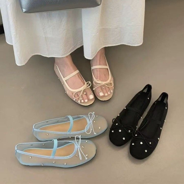 พร้อมส่ง รองเท้าผู้หญิง หัวกลม ส้นแบน ตาข่ายระบายอากาศ เบาสบาย ใส่สบายทุกวัน