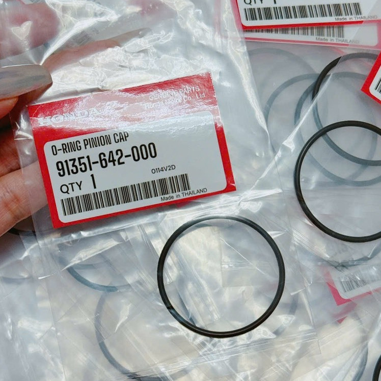 ซีลรอกขับ 35.6 x 1.7 สําหรับ SCOOPY, AB, VISION, BEAT, PCX 110,125,150 แท้ 91351-642-000