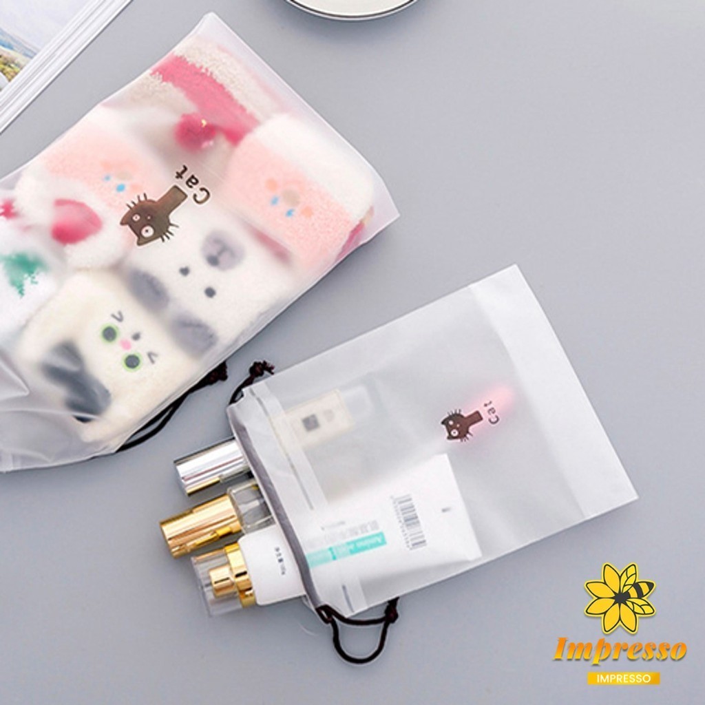 Impresso กระเป๋าเก็บเครื่องสำอาง ลายการ์ตูน  กระเป๋าหูรูด กระเป๋าใส่เครื่องเขียน / Multi Purpose Bag
