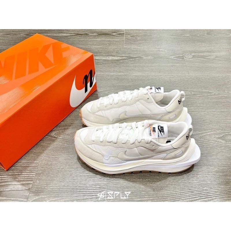 Sacai x Nike Vaporwaffle Cream คุณภาพสูง โครงสร ้ างสีขาว DD1875-100