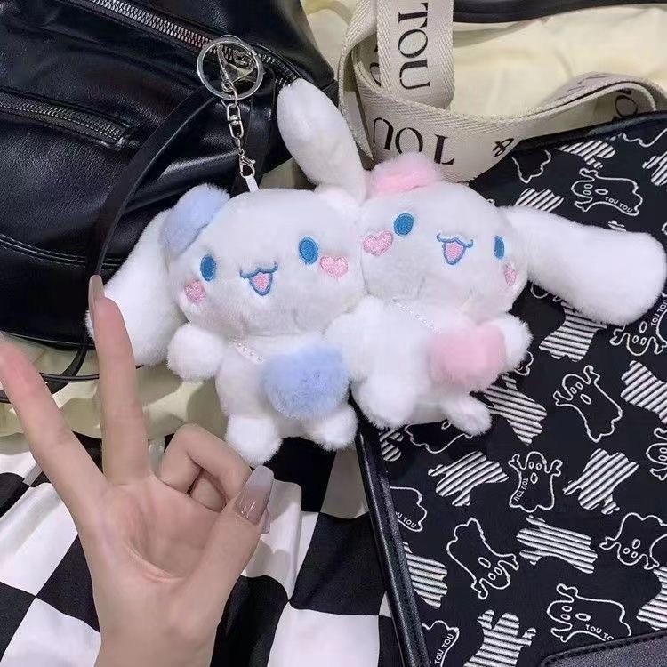 พวงกุญแจตุ๊กตา ตุ๊กตาซานริโอ้ น่ารัก ผ้าพันคอ ถอดออกได้ เหมาะกับของขวัญวันหยุด สําหรับเพื่อน เด็ก(M）