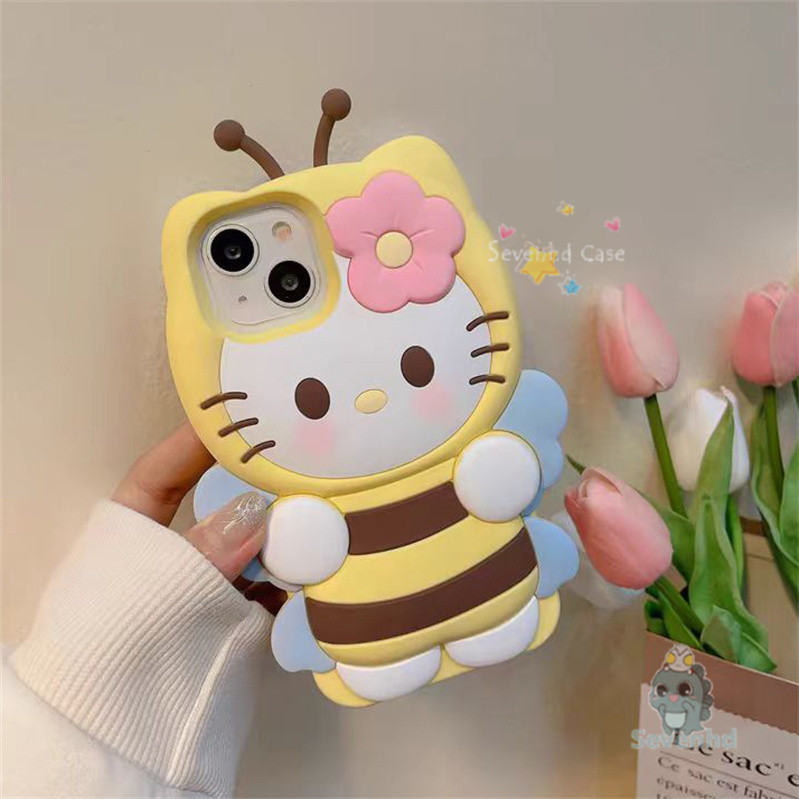 ปลอก เหมาะสําหรับ iPhone 15 14 13 12 11 Pro Max หรูหรา 3D ซิลิโคนเคสโทรศัพท์คู่การ์ตูนน่ารัก Mini Cute Kitty Bee ตลกกรณีกันกระแทก Soft TPU ป้องกันปกหลัง