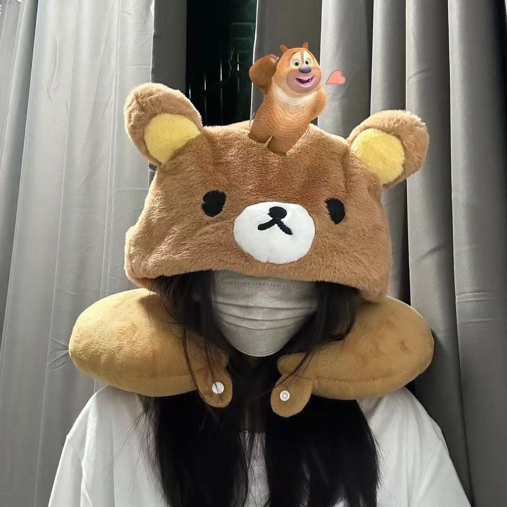 Rilakkuma หมอนรูปตัว U การ์ตูนน่ารัก Two-in-One Hooded Nap Travel Neck Protection Plush หมอนสํานักงานแบบพกพา
