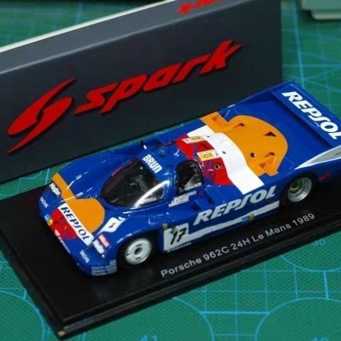 SPARK 1/43 1989 Le Mung Porsche Porsche 962 C 17#绝版车模