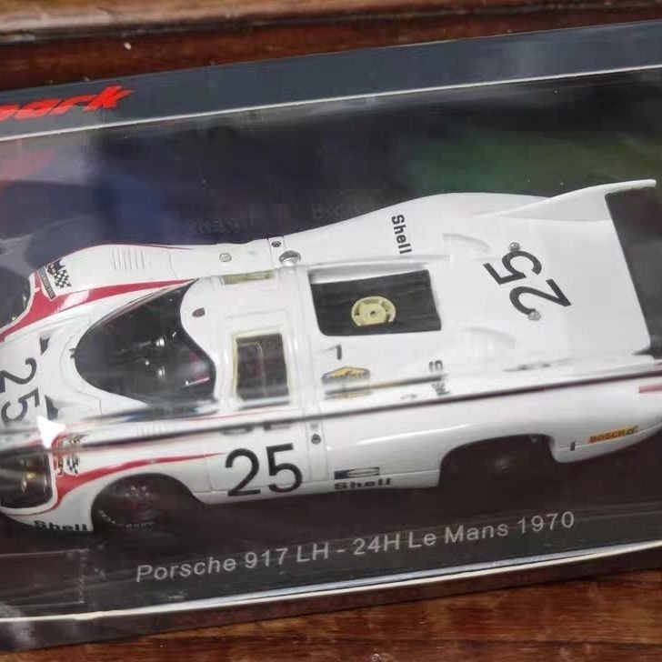 รุ่น SPARK 1/43 1970 Le Mung Porsche Porsche 917L 25 #