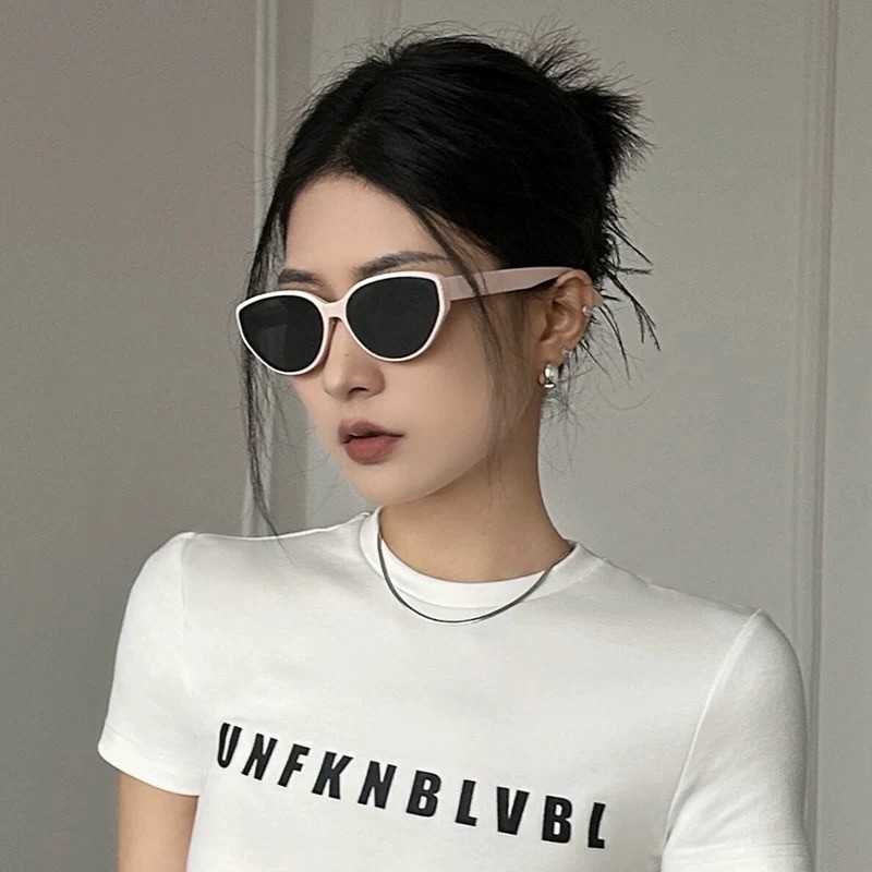แว่นกันแดดทรงแคทอายย้อนยุคใหม่แว่นกันแดดระดับไฮเอนด์และป้องกันรังสียูวี