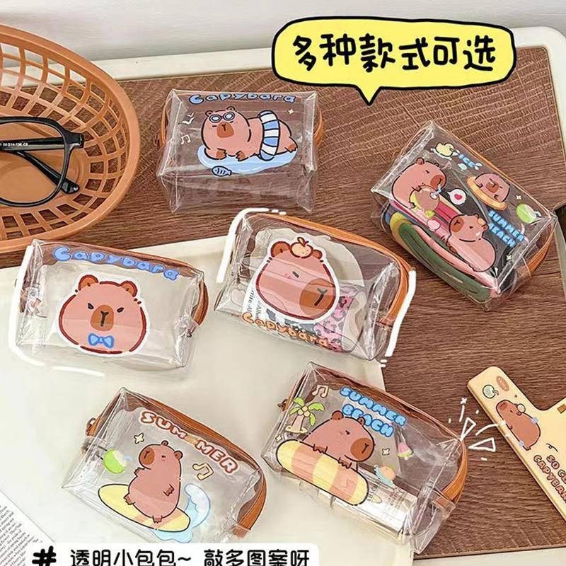 6 รูปแบบ Kawaii การ์ตูน Capybara Simple Pvc โปร่งใสขนาดเล็กซิปกระเป๋าเก็บกระเป๋าเหรียญแบบพกพาลิปสติกกระเป๋าเครื่องสําอาง Key Card เครื่องเขียนเก็บกระเป๋า