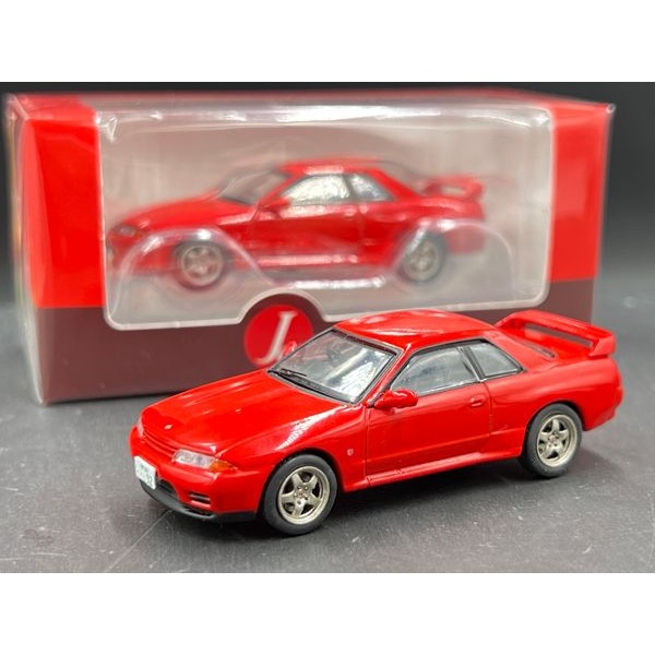 Tarmac Works
Nissan Skyline GT-R (BNR32)
Red