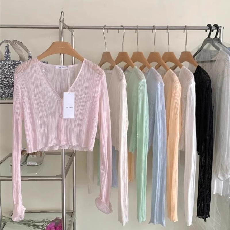 Chili Koko เสื้อคาร์ดิแกนแขนยาวผ้าไหมน้ำแข็งกันแดดฤดูร้อนสำหรับผู้หญิง เสื้อแจ็คเก็ตเบลาส์ผ้าคลุมไหล่ตัวสั้นบาง 08045