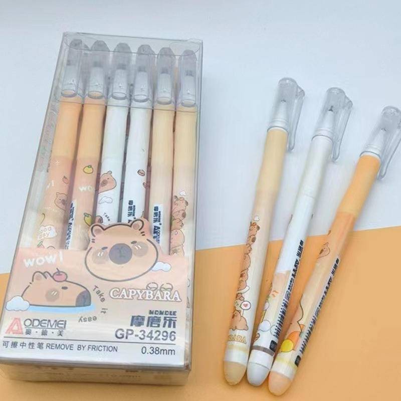 3 ชิ ้ น/lot ใหม ่ การ ์ ตูน Capybara Erasable ปากกา 0.38 มม.สีฟ ้ าสีดําหมึกเมจิกเจลปากกาโรงเรียนสํานักงานเขียนเครื ่ องเขียนซัพพลายของขวัญวันเด ็ ก