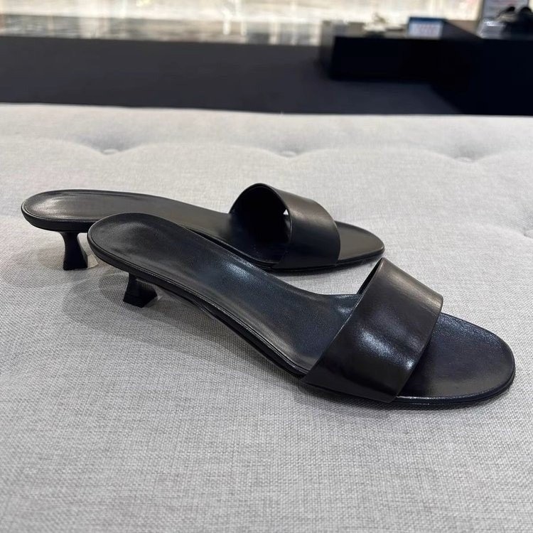 Round Toe Stiletto รองเท ้ าส ้ นสูงผู ้ หญิง Slip-On