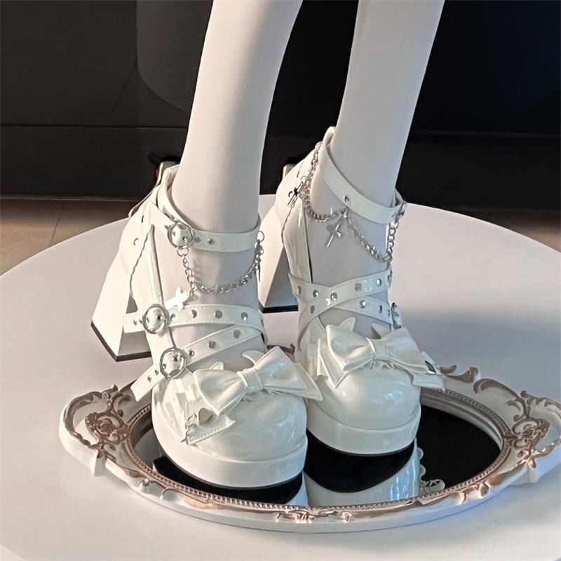 Huilan-punk สไตล์หวานเย็นส้นหนา Lolita รองเท้าส้นสูงน่ารัก Lolita รองเท้าหวานเผ็ดรองเท้าหนังขนาดเล็กสไตล์ญี่ปุ่น