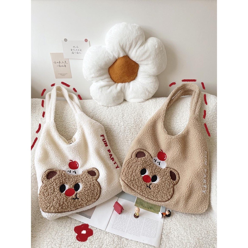 【พร้อมส่ง】Sky Bag Fashionกระเป๋าผู้หญิง กระเป๋าสะพายข้างกระเป๋าสไตล์เกาหลี