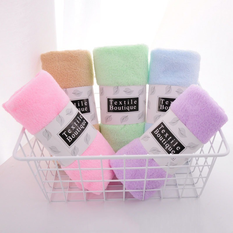 OMC ผ้าขนหนูผืนเล็ก ขนาด 35x70cm. สีพื้น ผ้านุ่ม คละสี