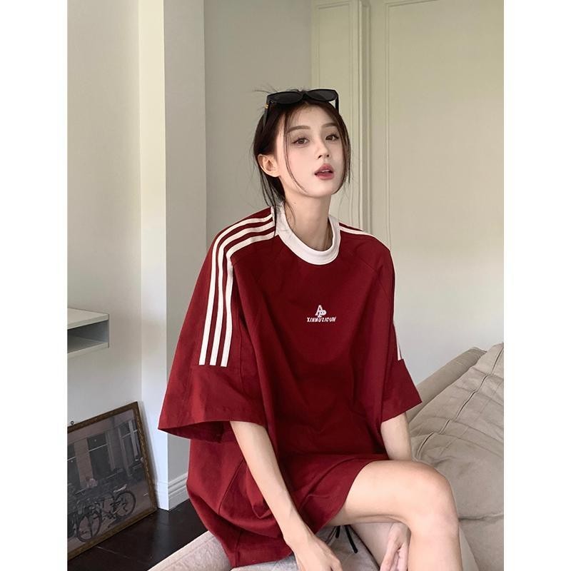 [ขนาดใหญ่เกินไป เสื้อยืด] (45-150กิโลกรัม) ผ้าฝ้ายคอกลมสไตล์อเมริกันย้อนยุคขนาดบวกทีเสื้อแขนสั้นหลวมกีฬาแฟชั่นยาวตัดท็อปส์