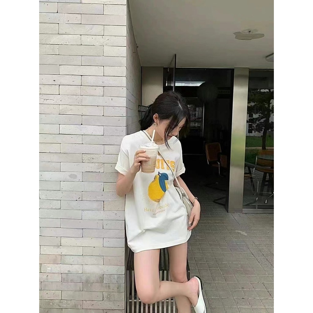 COD (กรุงเทพจัดส่งสินค้า)BOOM Shop พิมพ์ผลไม้ วินเทจ คอกลม เสื้อยืดนักเรียนหลากหลายใช้ได้ในหน้าร้อ เสื้อยืด oversize