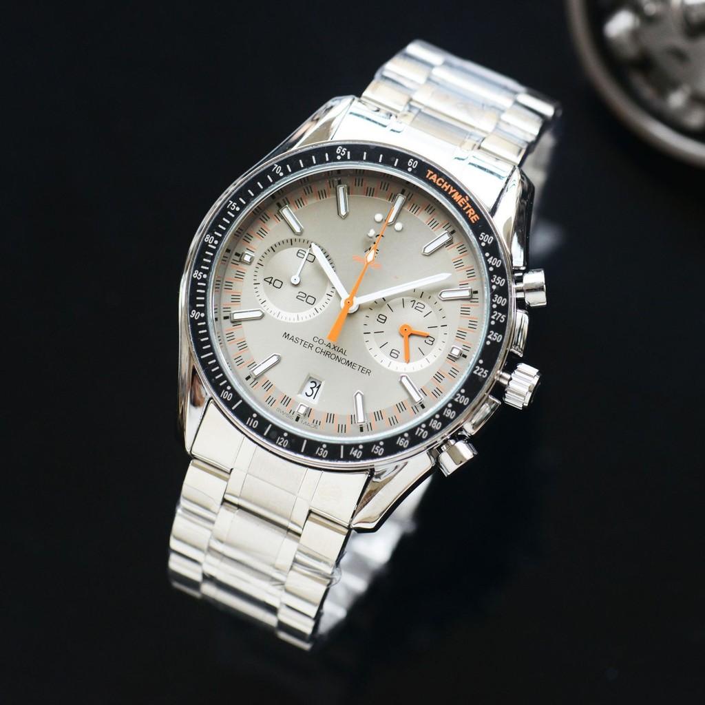 Om Racing Style นาฬิกาผู้ชาย Quartz Chronograph สายเหล็กแข็งซ่อนมือสอง