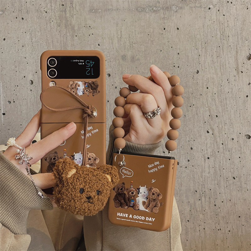 เคสโทรศัพท์มือถือ PC แข็ง กันกระแทก ลายการ์ตูนหมีบราวน์ พร้อมจี้โซ่คล้อง สําหรับ Samsung Galaxy Z Flip 6 3 4 5