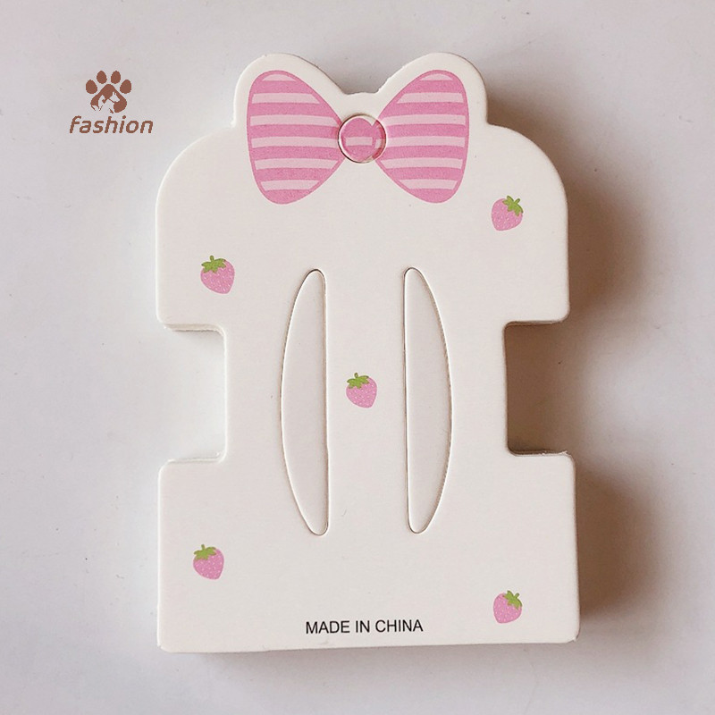 [แฟชั่น] 50pcs น่ารัก Bowknot สตรอเบอร์รี่ Dual Card ตําแหน่งกระดาษการ์ดสําหรับ DIY สาวอุปกรณ์เสริมผมจอแสดงผลบรรจุภัณฑ์การ์ดขายปลีกแท็ก {TH}