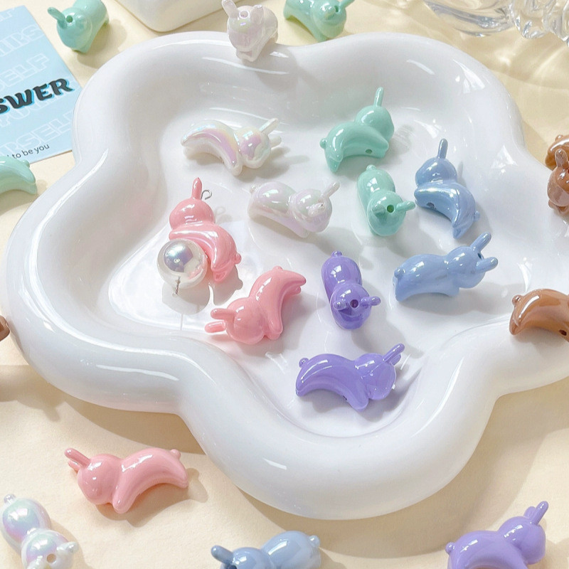 10ชิ้นสีอบกระต่ายน่ารักตรงหลุมลูกปัดอะคริลิทําเองห่วงโซ่โทรศัพท์มือถือพวงกุญแจวัสดุอุปกรณ์เครื่องประดับ