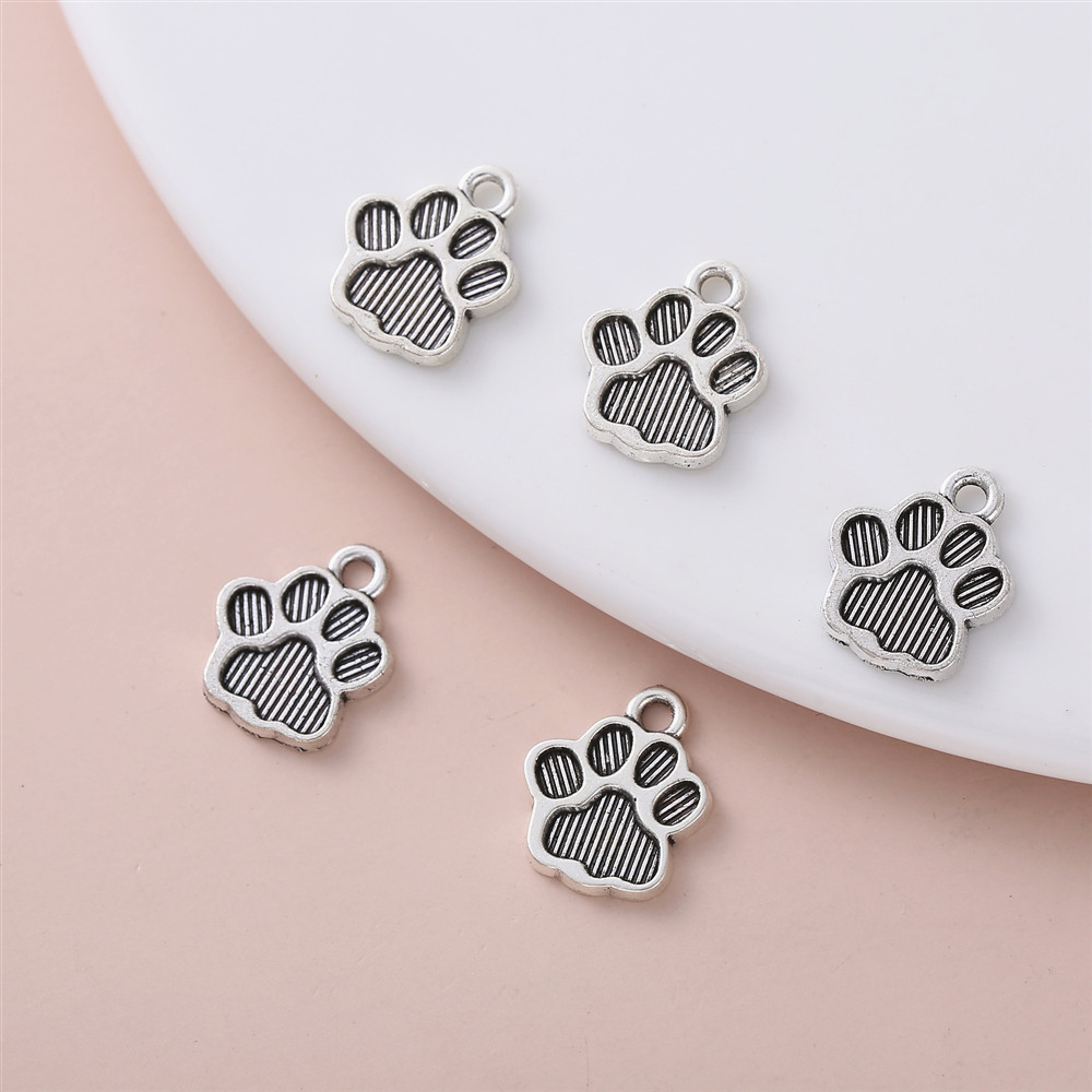 จี้รอยเท้า สไตล์วินเทจ สําหรับทําเครื่องประดับ สร้อยข้อมือ สร้อยคอ ต่างหู DIY 20 ชิ้น ต่อชุด