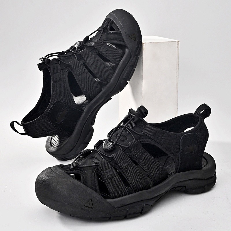 Keen Newport H2 กลางแจ้งรองเท้าแตะปิดนิ้วเท้าสีครบรอบลื่น Anti-Collision Wading River Tracing รองเท้า S1XS