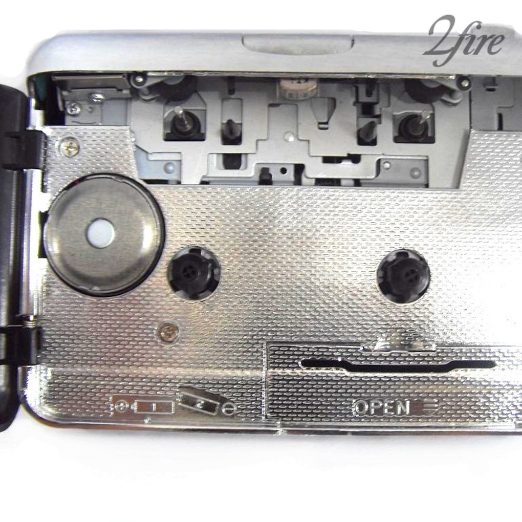 &lt;2fire &gt; เทปคาสเซ ็ ต USB เป ็ น MP3 CD Converter Audio Music Tape Player Player แบบพกพา