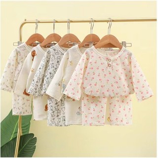 ชุดนอนเด็ก เสื้อผ้าเด็ก ยาว5ส่วน ลายน่ารัก ผ้าลาย น่ารัก  ผ้าไม่ร้อนใส่สบาย🍒
