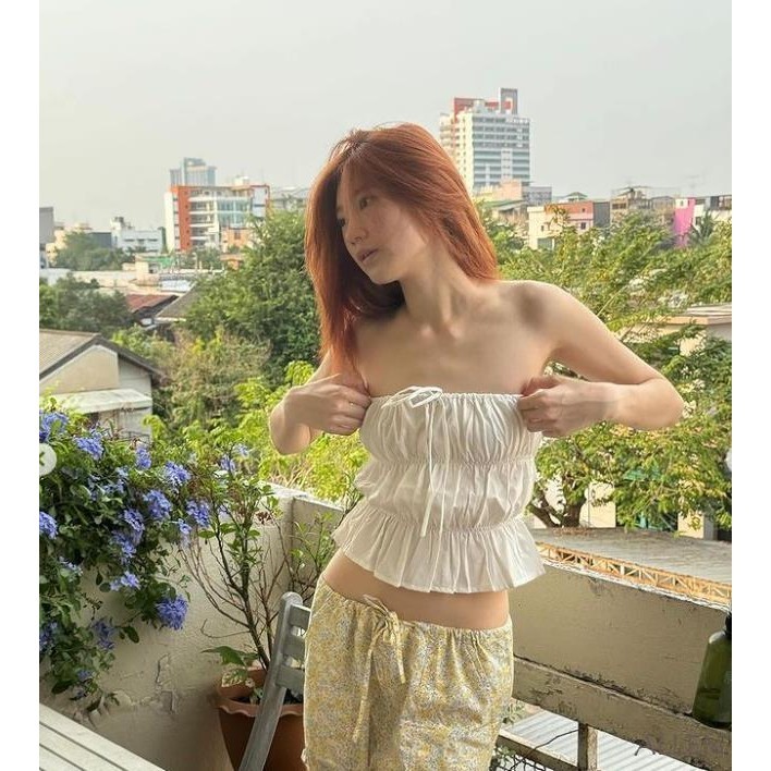 Allen-เสื้อชั้นในสตรีแฟชั่นฤดูร้อนเสื้อแขนกุดปิดไหล่สีทึบ Ruched Tie Up Vest