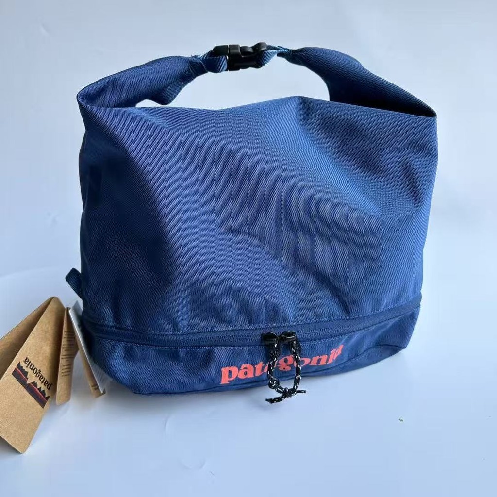 2025 Black Hole 12L กระเป๋าเก็บของสามมิติ Toileting Bag สําหรับการเดินทาง